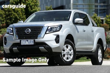 Brown 2021 Nissan Navara Dual Cab Pick-up St (4X2)