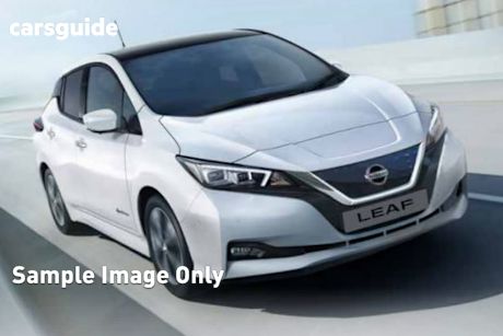 White 2020 Nissan Leaf Hatchback