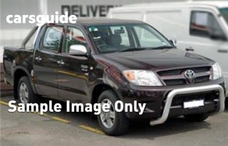 Blue 2005 Toyota Hilux Dual Cab Pick-up Sr5