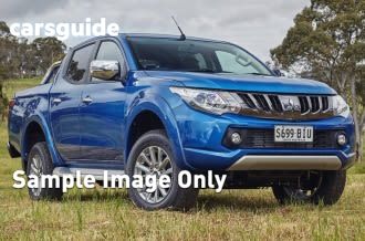 Grey 2017 Mitsubishi Triton Dual Cab Utility Gls (4X4) Sports Edt