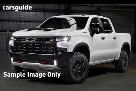 Silver 2024 Chevrolet Silverado Crew Cab Pickup 1500 Zr2