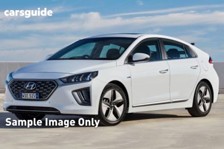 White 2022 Hyundai Ioniq Hatchback Hybrid Premium