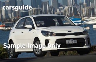 Silver 2017 Kia RIO Hatchback S