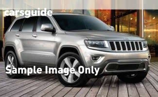 Silver 2014 Jeep Grand Cherokee Wagon Limited (4X4)
