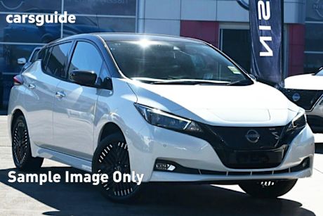 2025 Nissan Leaf Hatchback E+