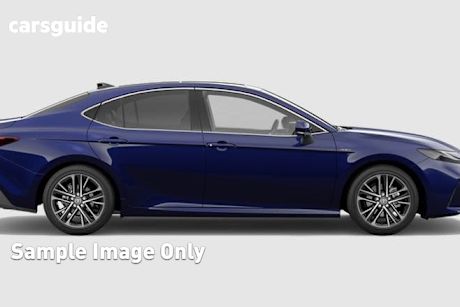 2025 Toyota Camry Sedan Sl Hybrid