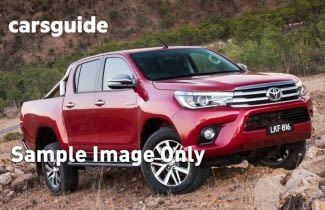 Silver 2016 Toyota Hilux Dual Cab Utility Sr5 (4X4)