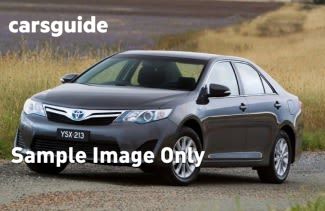 Silver 2012 Toyota Camry Sedan Hybrid H