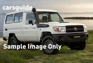 White 2010 Toyota Landcruiser Workmate (4X4) 3 Seat
