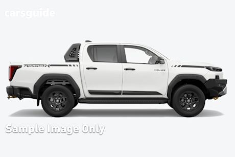 2026 Toyota Hilux Double Cab Pick Up Rugged X 48V (4X4)