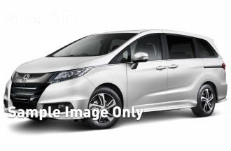 White 2017 Honda Odyssey Wagon Vti-L