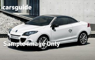 White 2015 Renault Megane Cabriolet Gt-Line