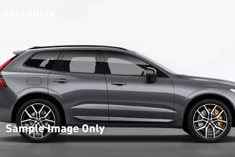 Black 2021 Volvo XC60 Wagon T5 Momentum (Awd)