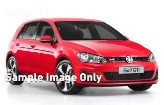 White 2014 Volkswagen Golf Hatchback Gti