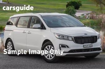 Silver 2018 Kia Carnival Wagon Sli