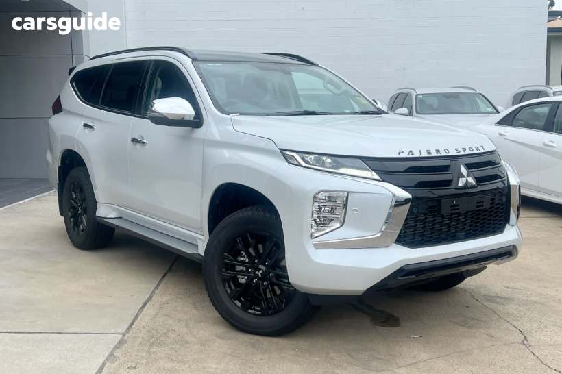 White 2023 Mitsubishi Pajero Sport Wagon Gsr (4Wd) 7 Seat