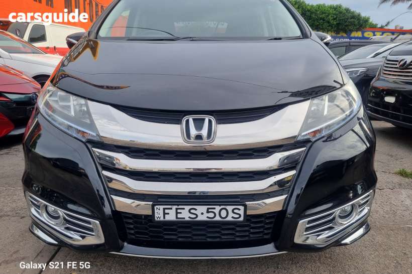 Black 2016 Honda Odyssey Wagon
