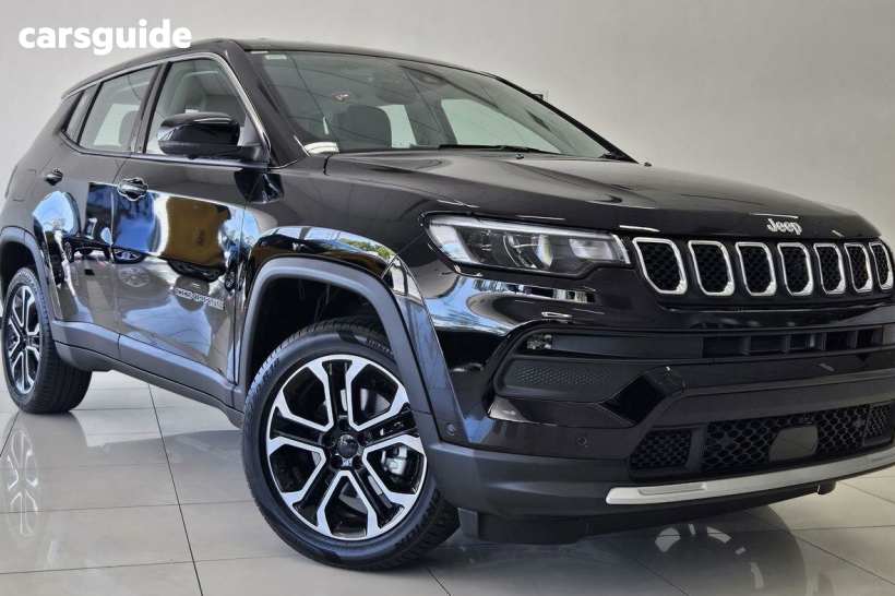 Black 2024 Jeep Compass Wagon Limited E-Hybrid (mhev)