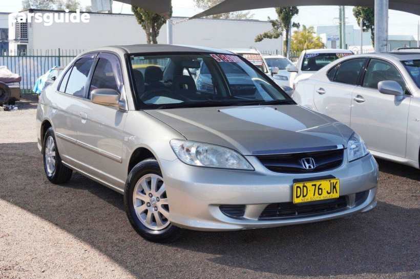 Gold 2005 Honda Civic Sedan Gli