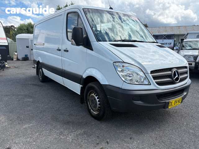 White 2007 Mercedes-Benz Sprinter Commercial