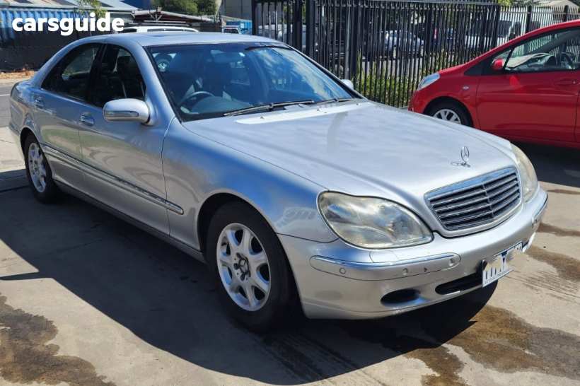 Silver 2001 Mercedes-Benz S320 Sedan