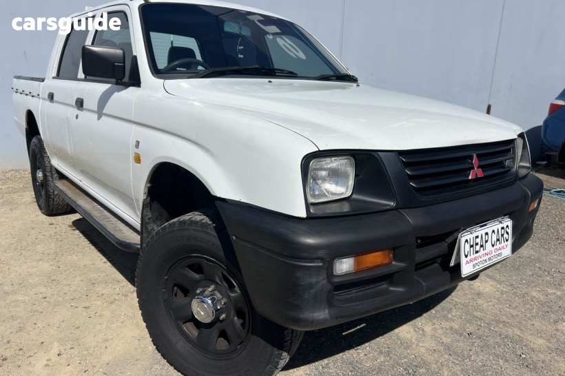White 2001 Mitsubishi Triton Double Cab Utility GLX