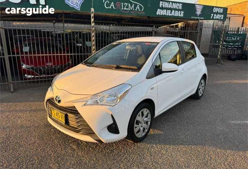 White 2018 Toyota Yaris Hatchback Ascent