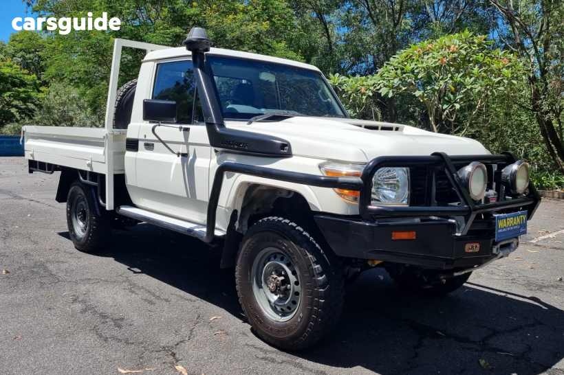 White 2018 Toyota Landcruiser Ute Tray