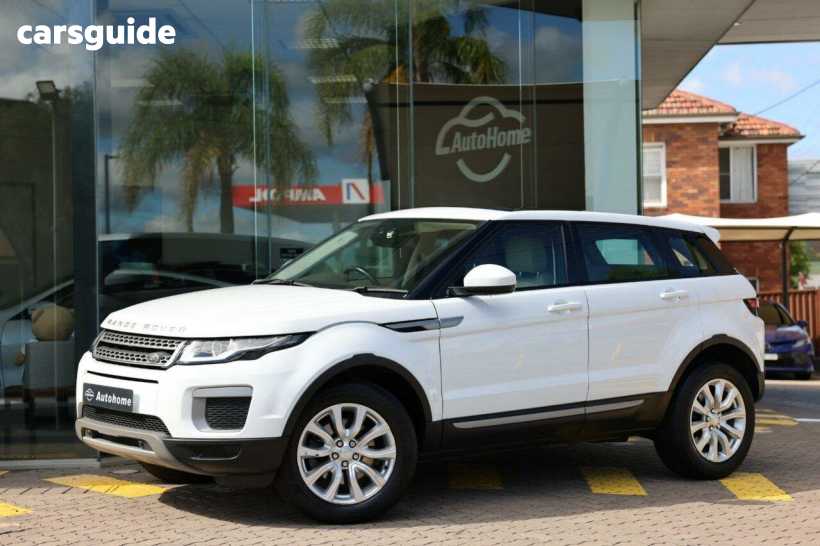 White 2015 Land Rover Range Rover Evoque Wagon TD4 150 SE