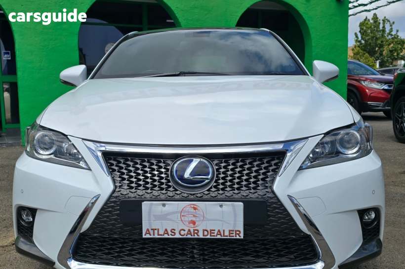 White 2016 Lexus CT200H Hatchback F Sport