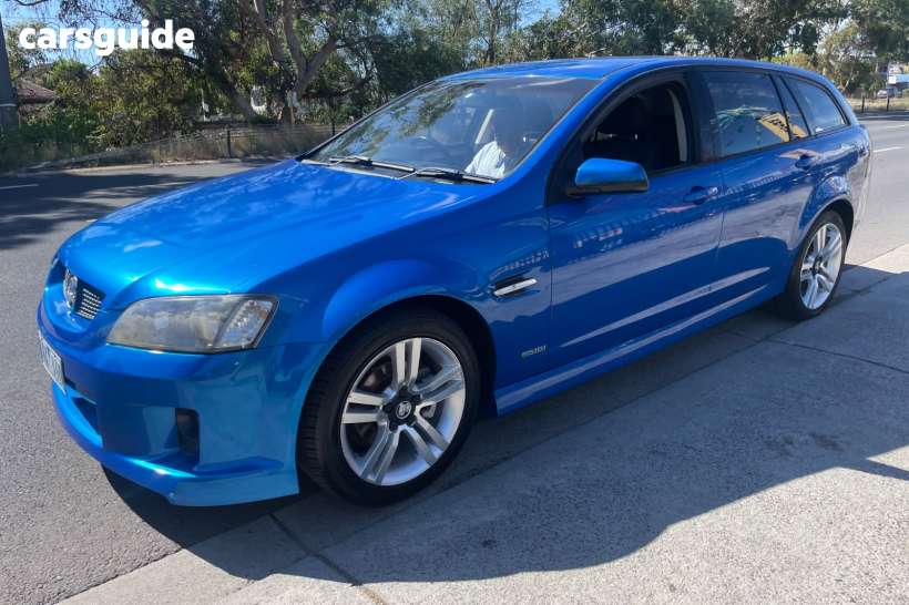 Blue 2010 Holden Commodore Sedan SV6