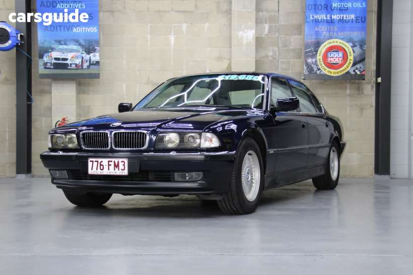 Blue 1996 BMW 750LI Sedan