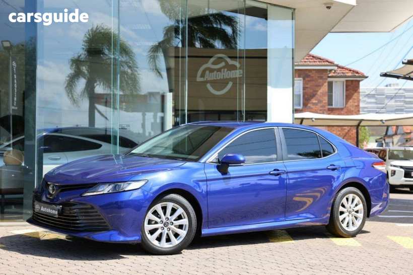 Blue 2019 Toyota Camry Sedan Ascent