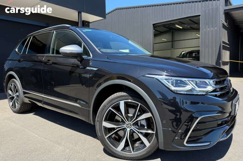 Black 2024 Volkswagen Tiguan Wagon Allspace 162TSI R-Line