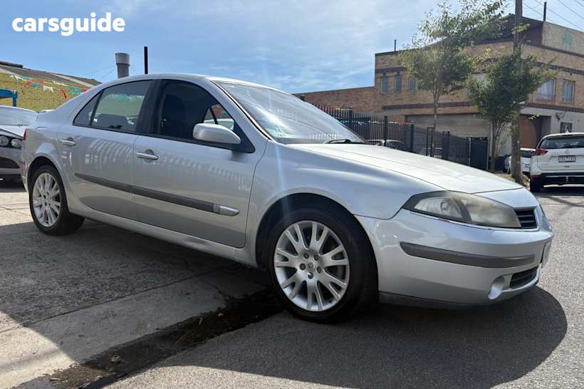 Silver 2007 Renault Laguna Hatchback 2.2 DCI