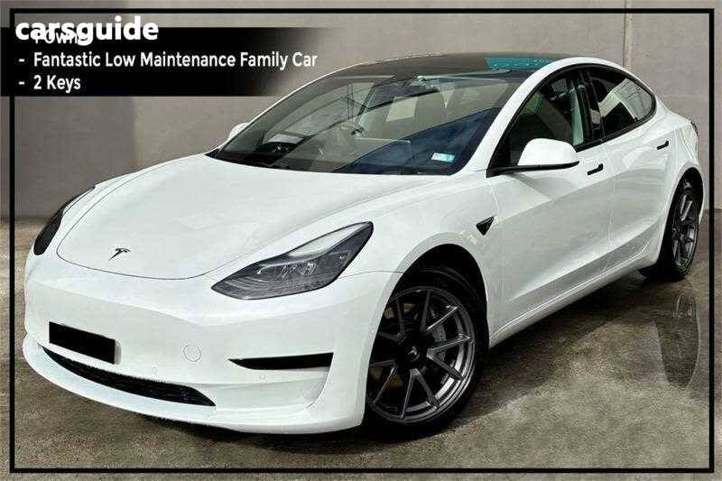 White 2022 Tesla Model 3 Sedan Rear-Wheel Drive