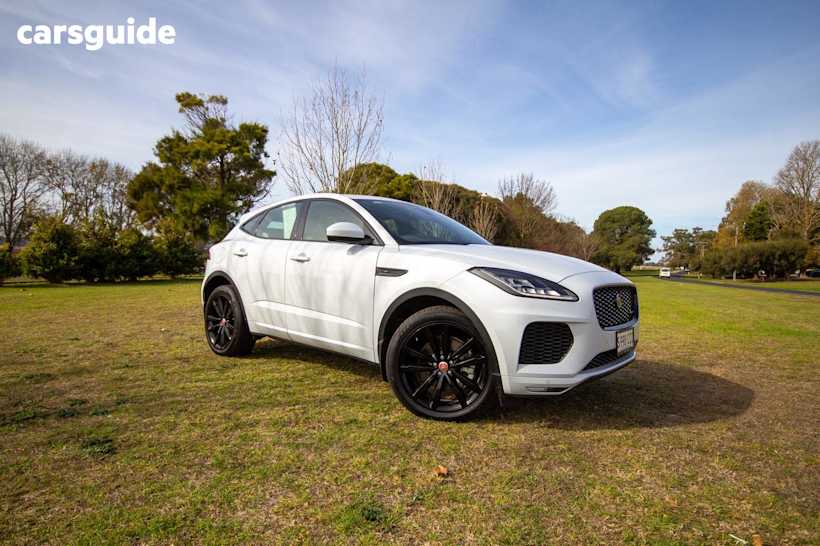White 2019 Jaguar E-Pace Wagon P250 Chequered FLG AWD (183KW)