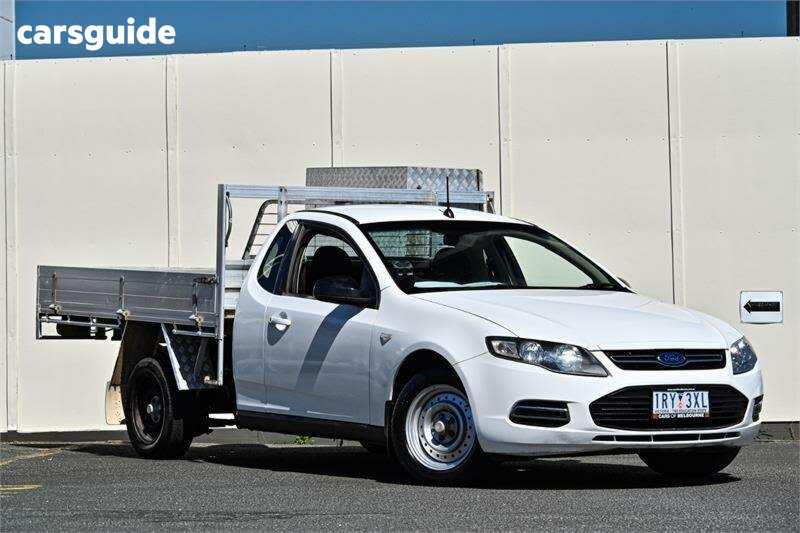 White 2013 Ford Falcon Cab Chassis (LPI)