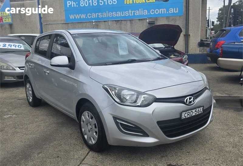 Silver 2013 Hyundai I20 Hatchback Active