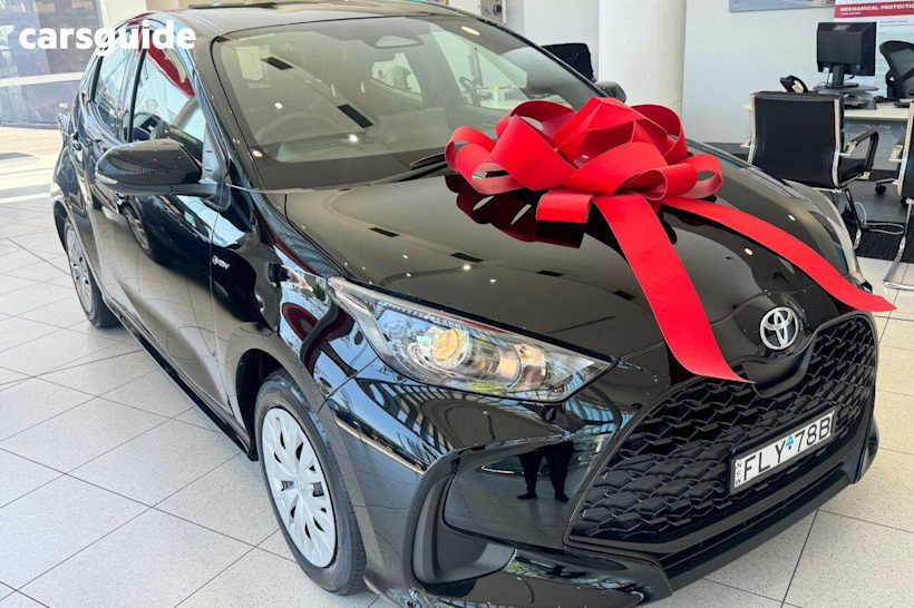 Black 2024 Toyota Yaris Hatchback Ascent Sport Hybrid