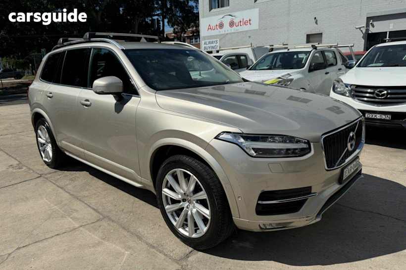 Gold 2016 Volvo XC90 Wagon D5 2.0 Momentum
