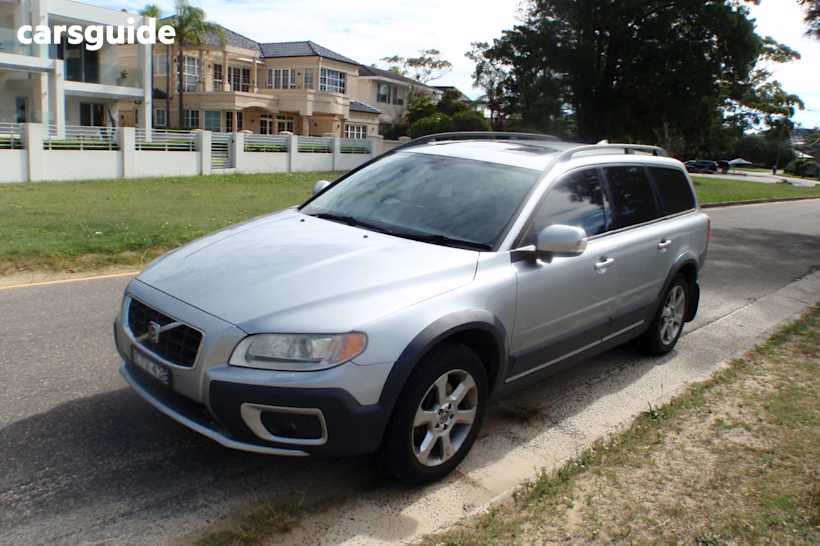 Silver 2008 Volvo XC70 Wagon 3.2