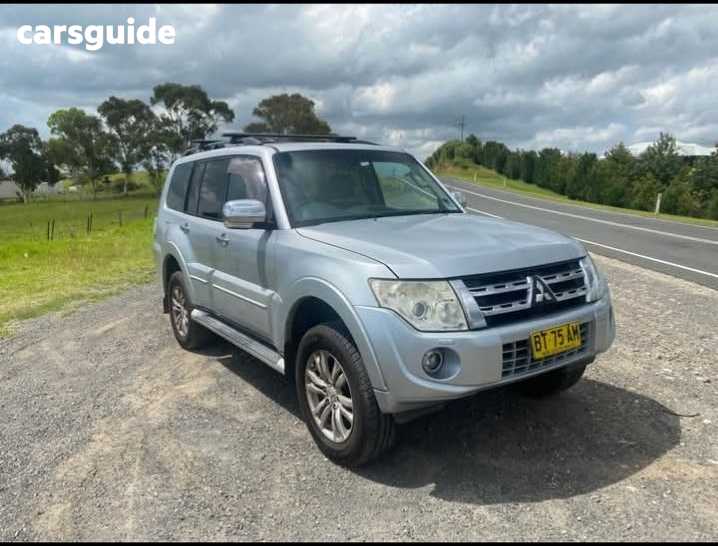 Silver 2012 Mitsubishi Pajero Wagon Exceed LWB (4X4)