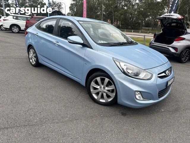 Blue 2011 Hyundai Accent Sedan Elite