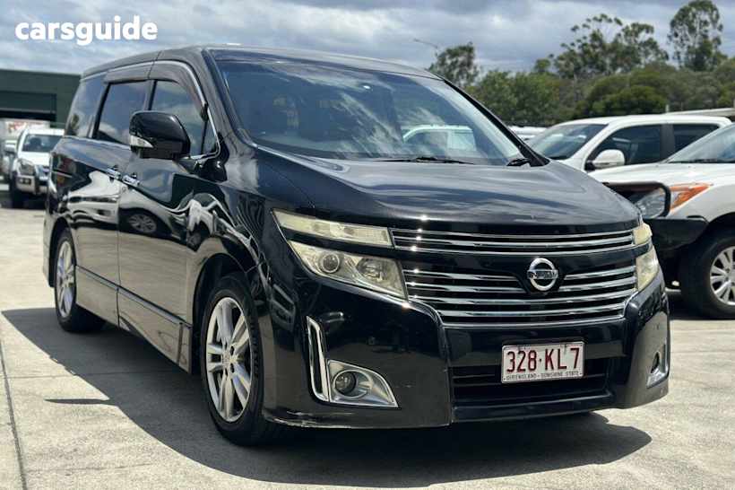 Black 2011 Nissan Elgrand Wagon Highway Star Premium
