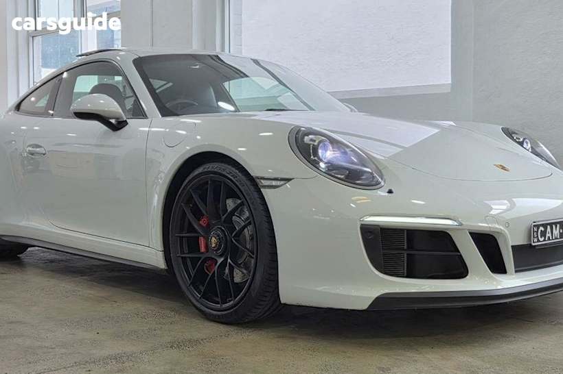 White 2017 Porsche 911 Coupe Carrera GTS