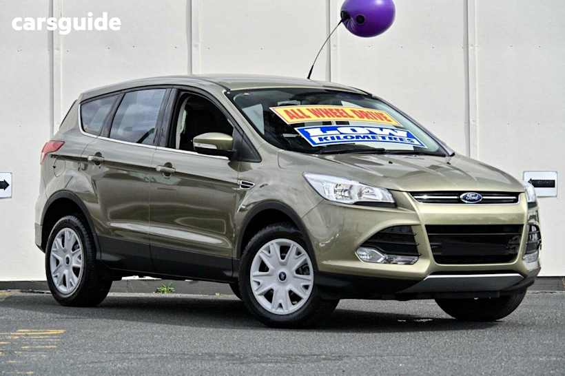 Green 2013 Ford Kuga Wagon Ambiente (awd)