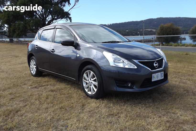 2015 Nissan Pulsar Hatchback ST