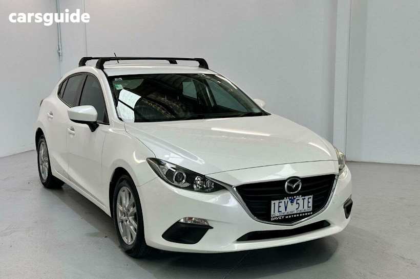 White 2015 Mazda 3 Hatchback NEO