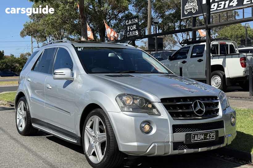 Silver 2011 Mercedes-Benz ML350 Wagon Sports Luxury (4X4)